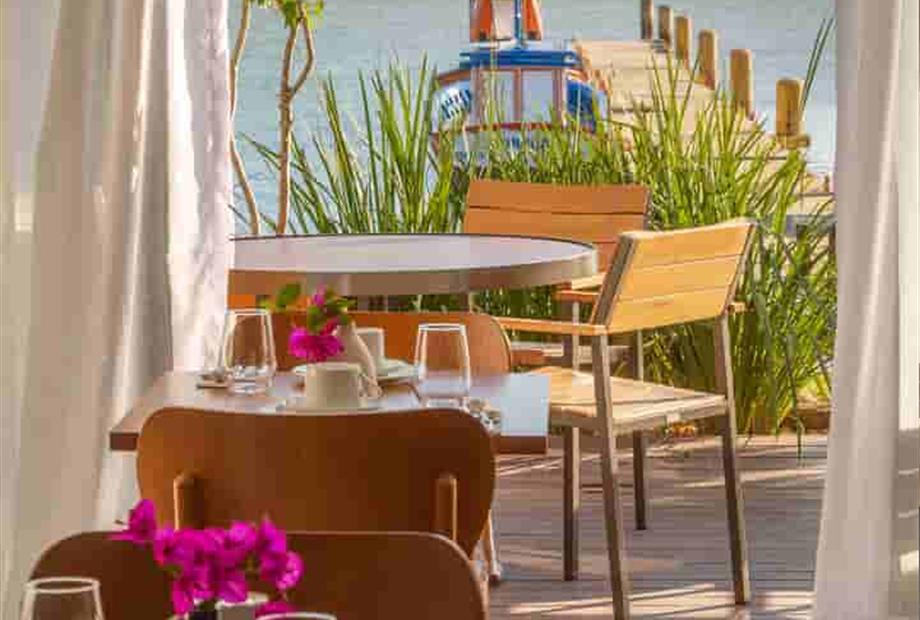 foto 55 - cooffe shop vista marina_11zon.jpg