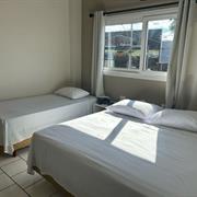 Apartamento Econômico Triplo (Casal + Solteiro)