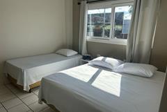 Apartamento Econômico Triplo (Casal + Solteiro)