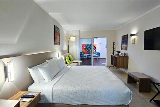 aruba boutique29.jpg