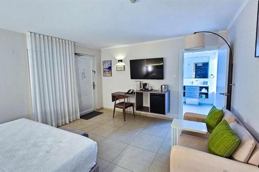 aruba boutique22.jpg