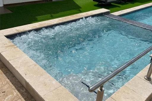 aruba boutique41.jpg