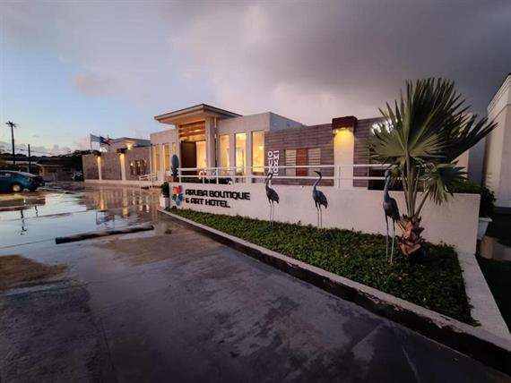aruba boutique37.jpg