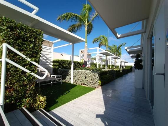 aruba boutique34.jpg