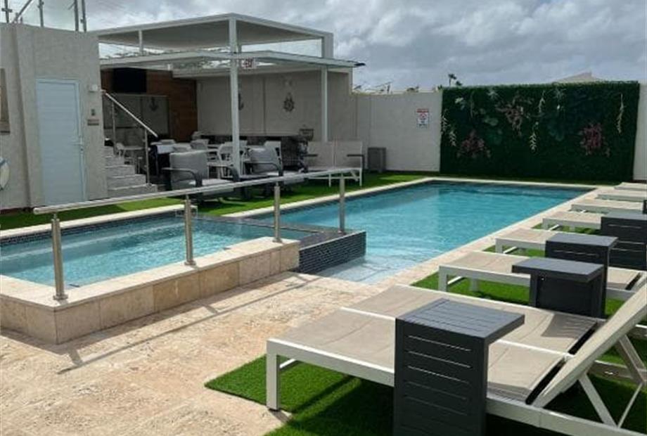 aruba boutique40.jpg