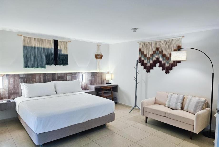 aruba boutique39.jpg