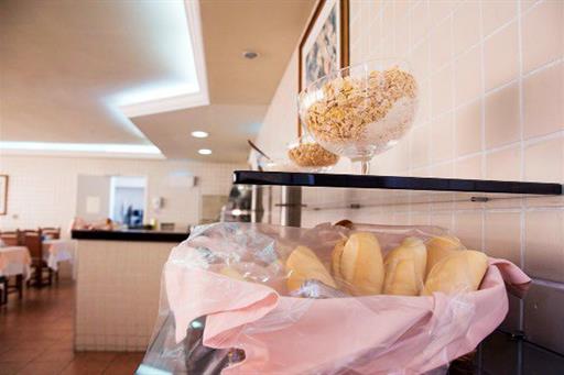 business louveira (3) (1).jpg