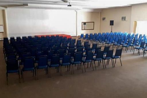 business louveira (5) (2).jpg