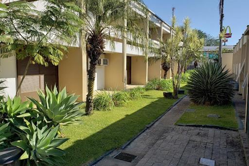 business louveira19 (1).jpg