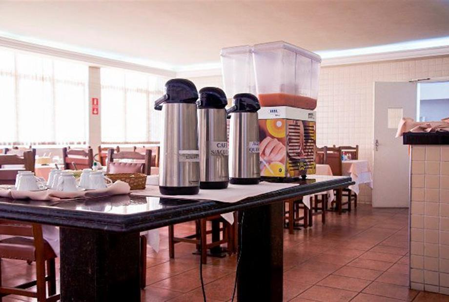 business louveira (4) (1).jpg