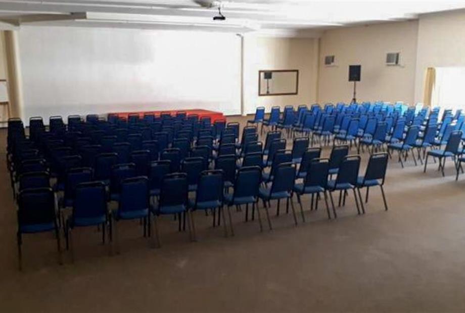 business louveira (5) (2).jpg