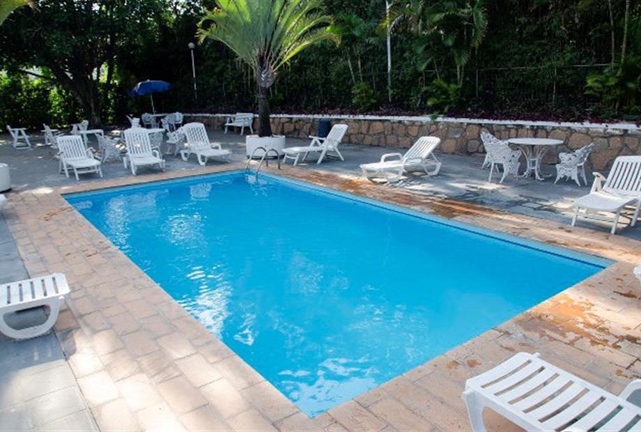 business louveira (16) (1).jpg