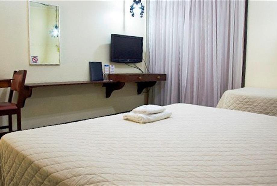 business louveira (11) (1).jpg