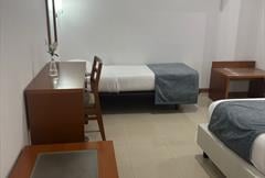 Edition Quadruplo - 1 Double + 2 Twin Beds