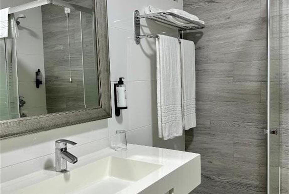 be one hotel - duplo twin standard edition (5).jpg