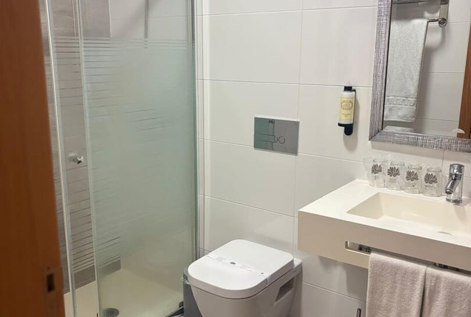 whatsapp image 2026-02-10 at 10.57.54 (2).jpeg