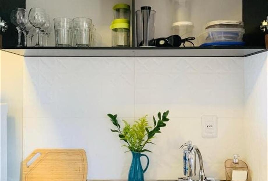 suíte 07 - apto com varanda e cozinha 09.jpg