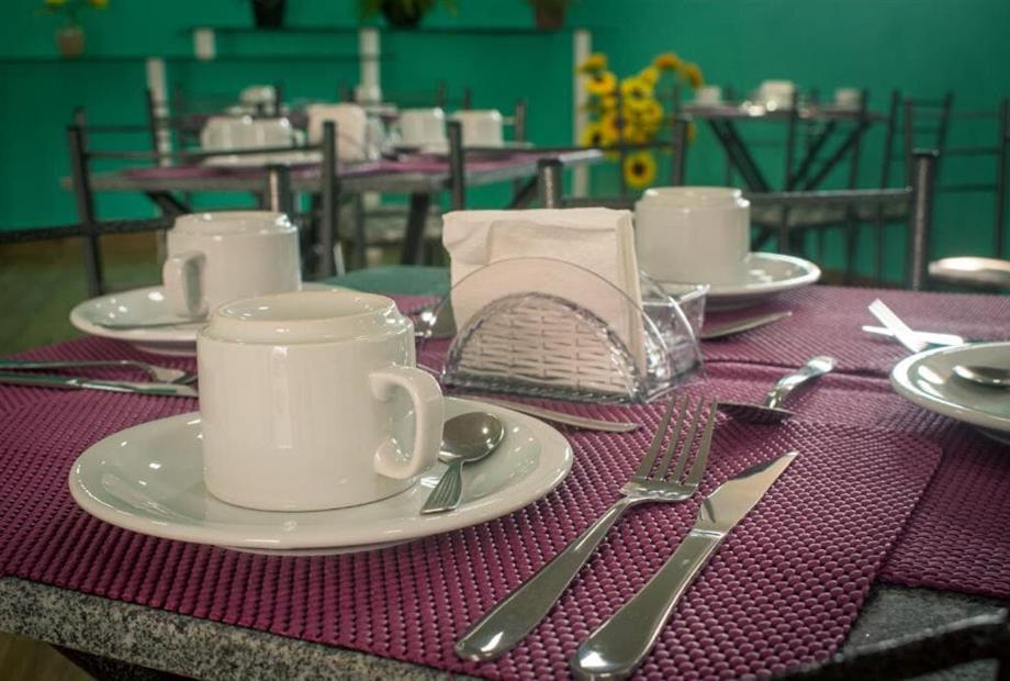 Quádruplo com Varanda-17.jpg