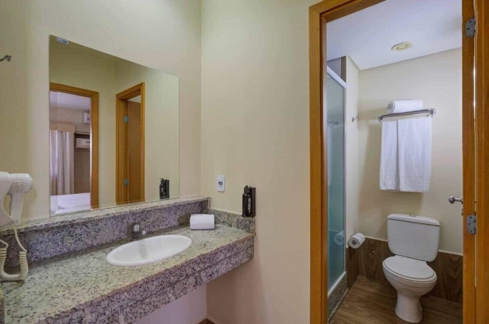 suíte luxo casal 9.jpg