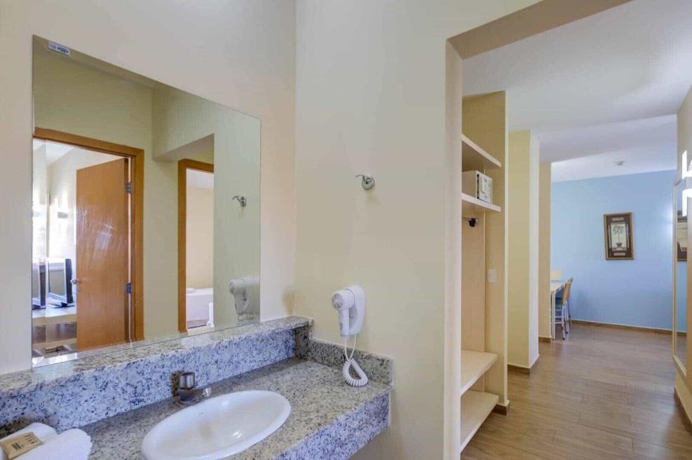 suite master 11.jpg