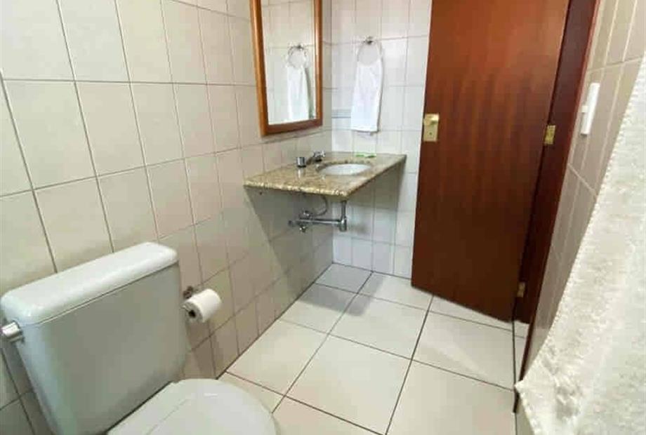 quartos e banheiros (31) (2).jpg