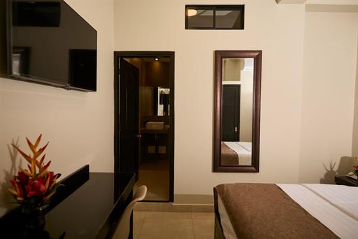 hab single standard 2.jpeg