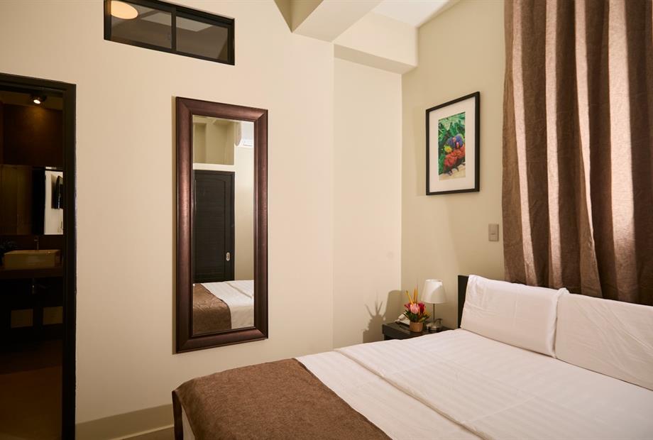 hab single standard.jpeg