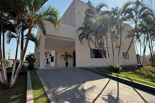 whatsapp image 2025-09-11 at 11.16.48 (1).jpeg