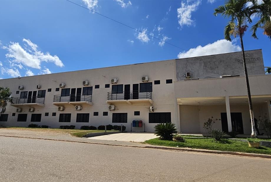 fachada pumma ourilandia.jpg