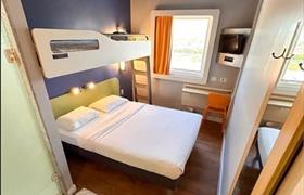 Apartamento de 1 Quarto com Cama de Casal e Cama de Solteiro do Celi Connect