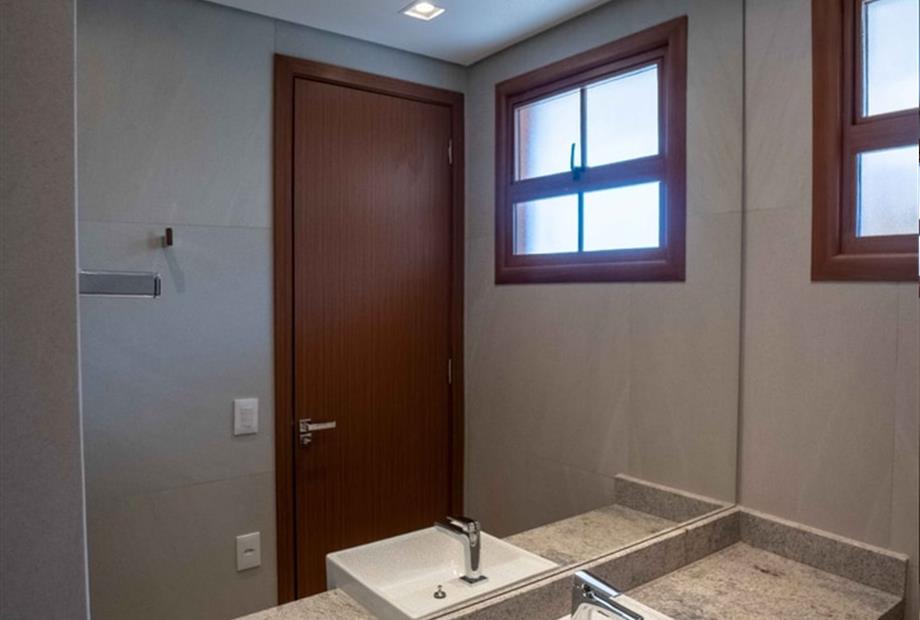 whatsapp image 2025-07-13 at 13.48.56 (2).jpeg