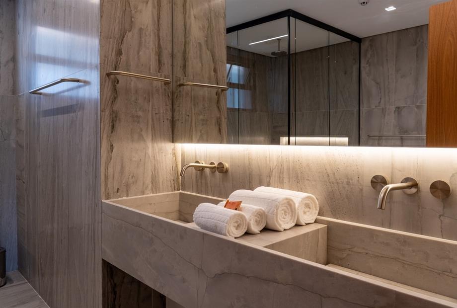 pyreneus residence-123_opt.jpg