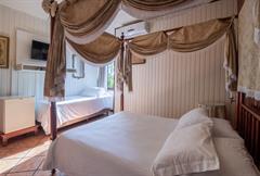 Lisboa - Cama de Casal + Cama de Solteiro