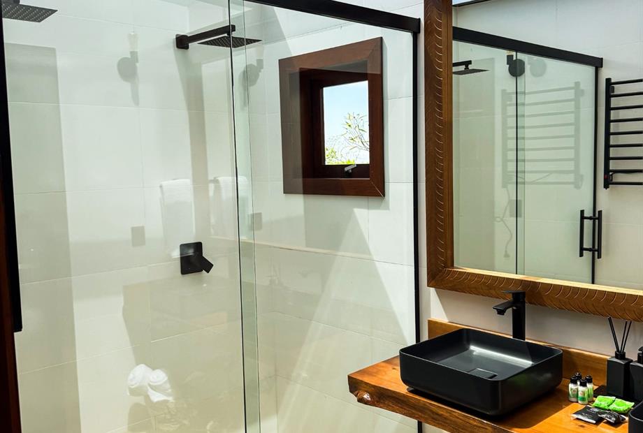 whatsapp image 2025-11-05 at 10.11.58.jpeg