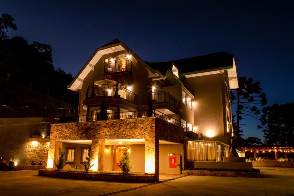hotel champet 04-25-186.jpg