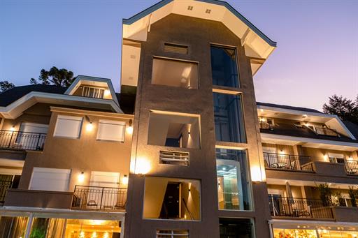 hotel champet 04-25-181.jpg