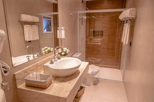 hotel champet 04-25-129.jpg