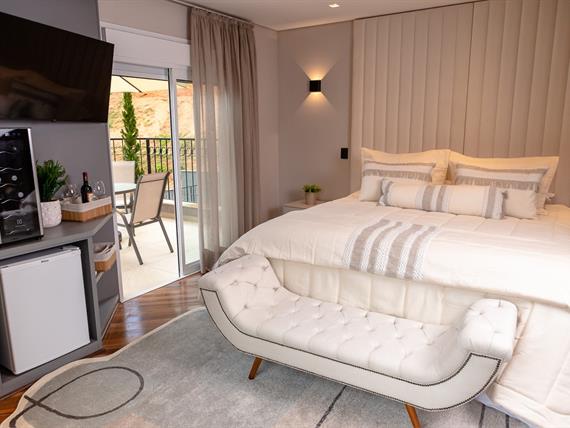 hotel champet 04-25-113.jpg