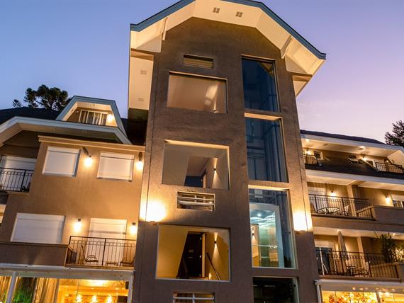 hotel champet 04-25-181.jpg