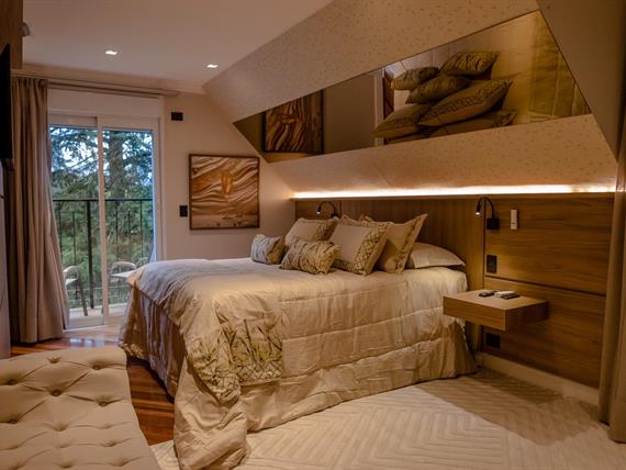 hotel champet 04-25-135.jpg