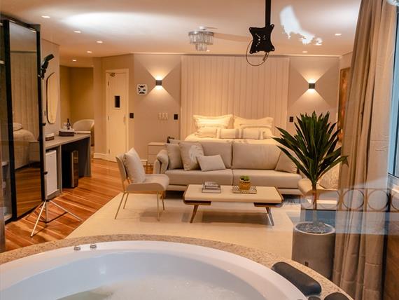 hotel champet 04-25-159.jpg