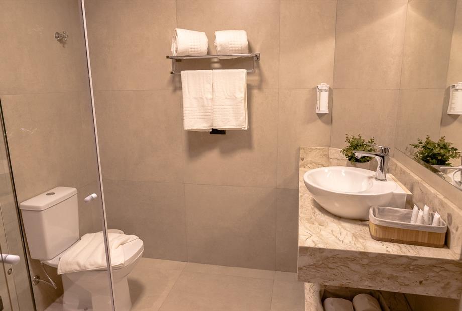 hotel champet 04-25-123.jpg