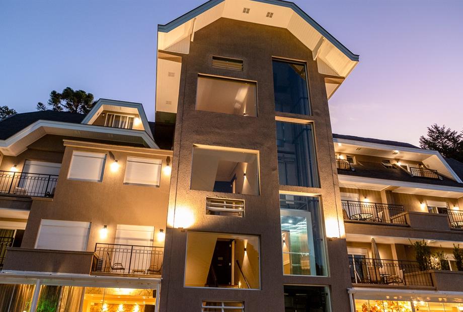 hotel champet 04-25-181.jpg