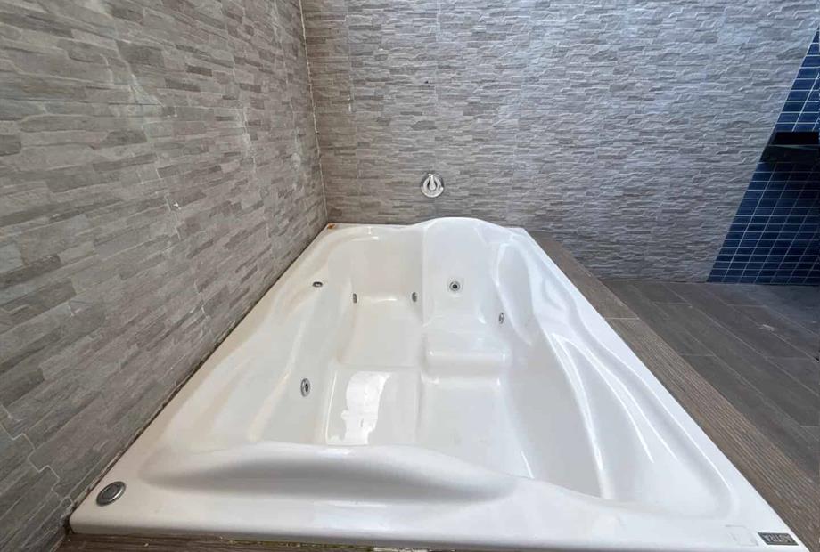 whatsapp image 2025-10-03 at 11.30.53_11zon.jpeg