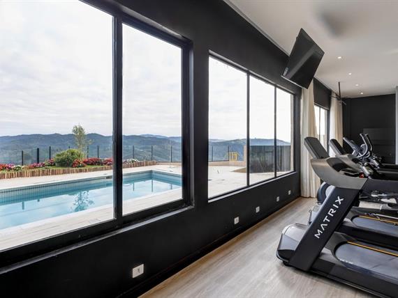 gp cj - 3011_2_3_4_5.jpg