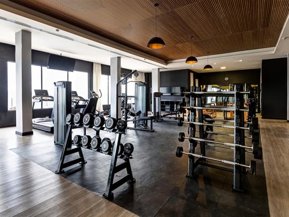 gp cj - 3076_77_78_79_80.jpg