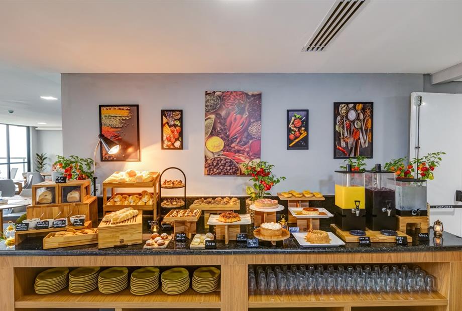 gp cj - 3405_6_7_8_9.jpg