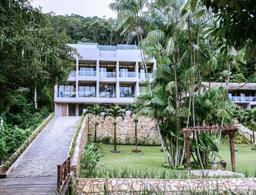 Eagle Boutique Hotel