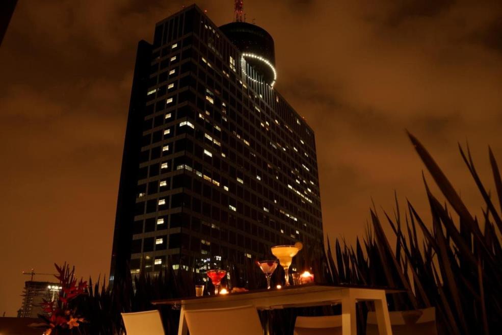 50b85fdf-2c01-4dad-80c1-8c48b11abf66.jpg