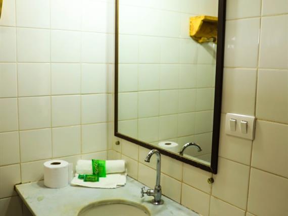 whatsapp image 2021-02-18 at 00.10.48 (3).jpeg